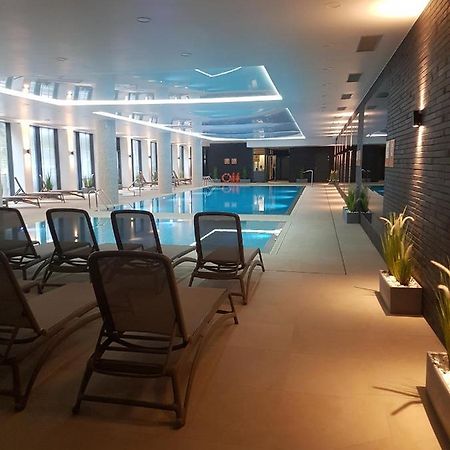 Apartament Baltyk Nadmorskie Tarasy Z Parkingiem Kolobrzeg Exterior photo