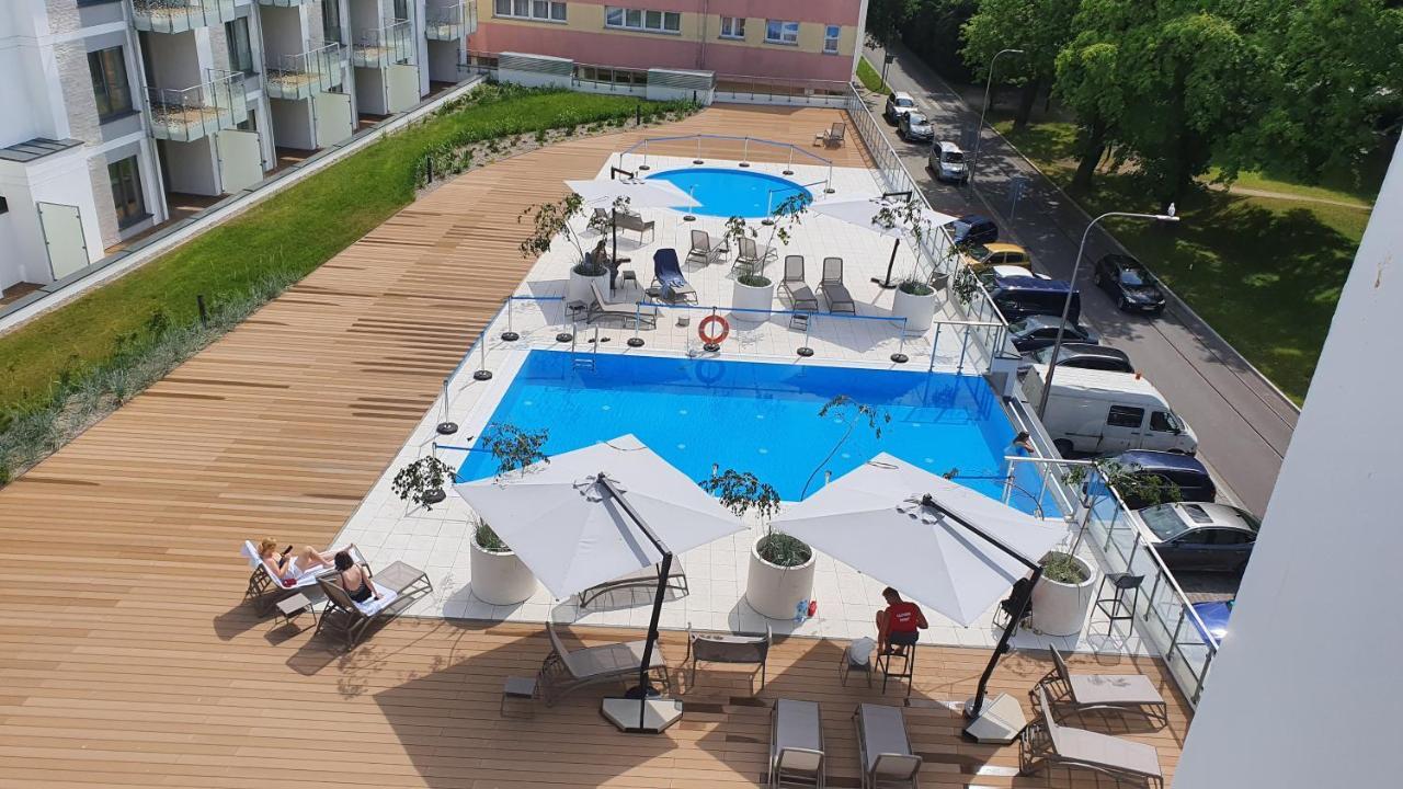 Apartament Baltyk Nadmorskie Tarasy Z Parkingiem Kolobrzeg Exterior photo