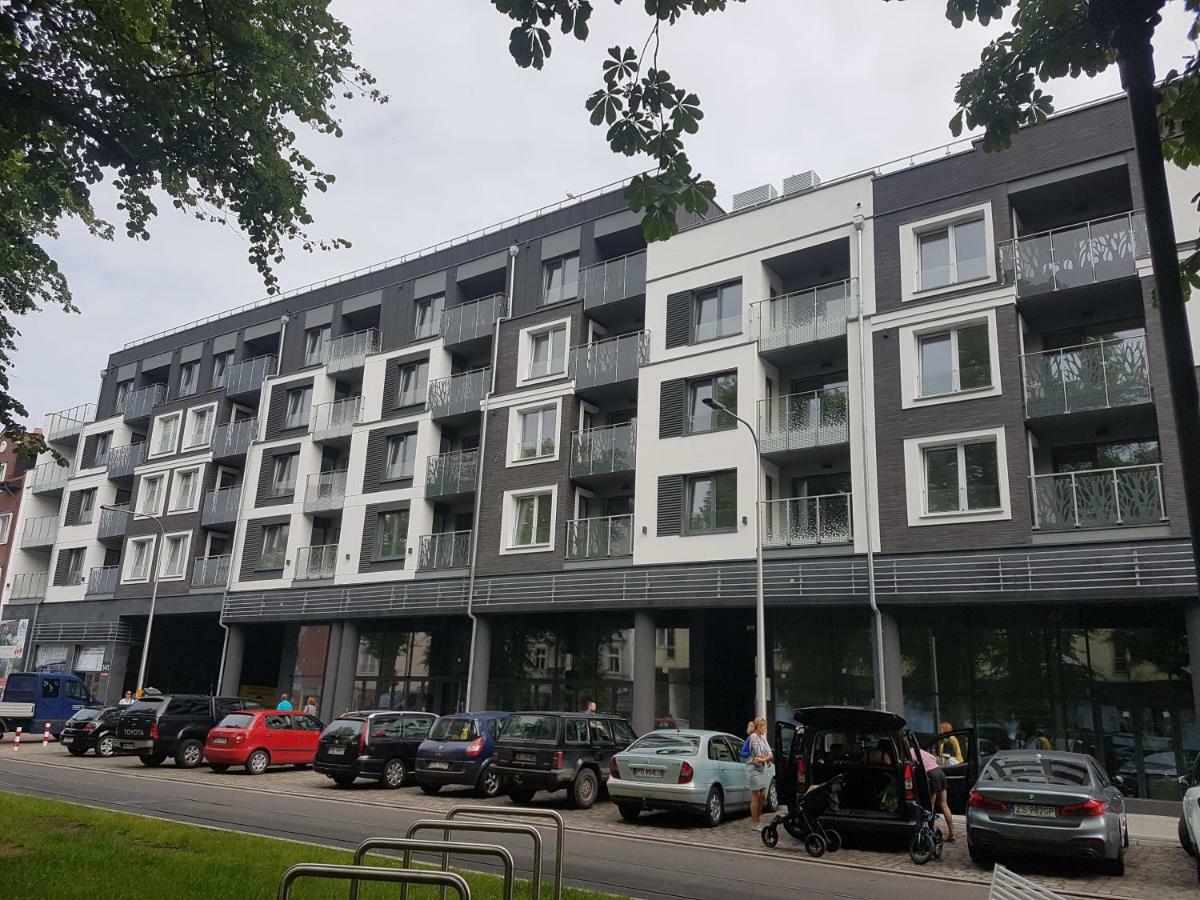 Apartament Baltyk Nadmorskie Tarasy Z Parkingiem Kolobrzeg Exterior photo