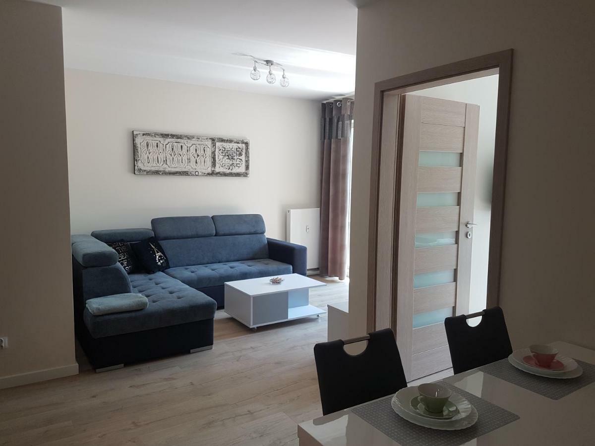 Apartament Baltyk Nadmorskie Tarasy Z Parkingiem Kolobrzeg Exterior photo