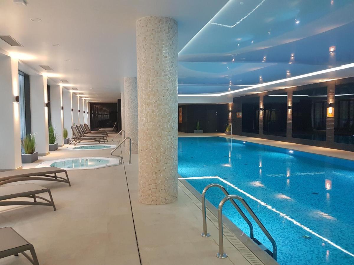 Apartament Baltyk Nadmorskie Tarasy Z Parkingiem Kolobrzeg Exterior photo