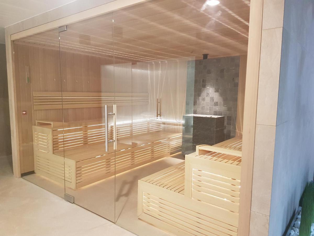 Apartament Baltyk Nadmorskie Tarasy Z Parkingiem Kolobrzeg Exterior photo